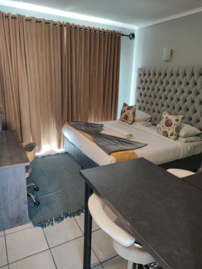 A47 self catering apartment inside Bains Lodge